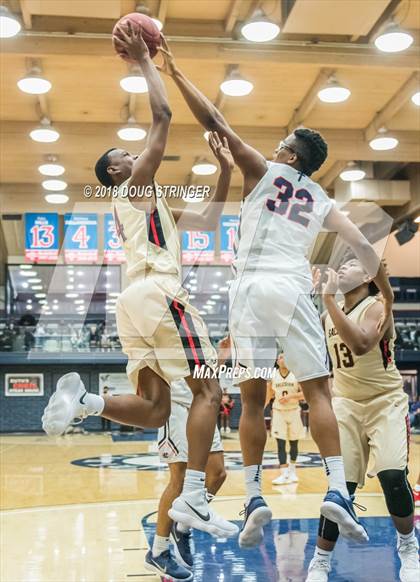 Thumbnail 2 in Modesto Christian vs. Salesian College Preparatory (MLK Classic at St. Mary's College) photogallery.