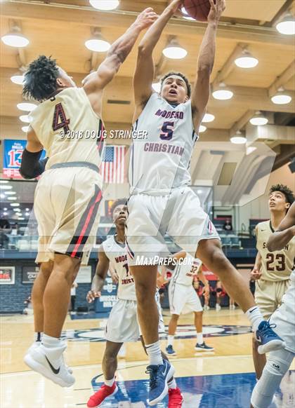 Thumbnail 2 in Modesto Christian vs. Salesian College Preparatory (MLK Classic at St. Mary's College) photogallery.