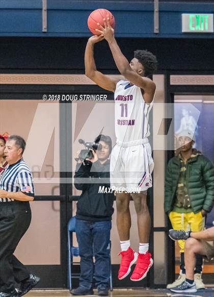 Thumbnail 1 in Modesto Christian vs. Salesian College Preparatory (MLK Classic at St. Mary's College) photogallery.