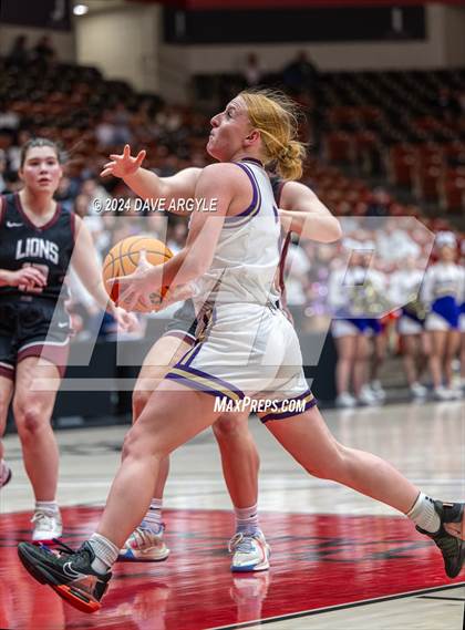 Thumbnail 3 in North Summit vs. Intermountain Christian (UHSAA 2A Quarterfinal) photogallery.