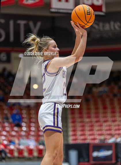 Thumbnail 2 in North Summit vs. Intermountain Christian (UHSAA 2A Quarterfinal) photogallery.
