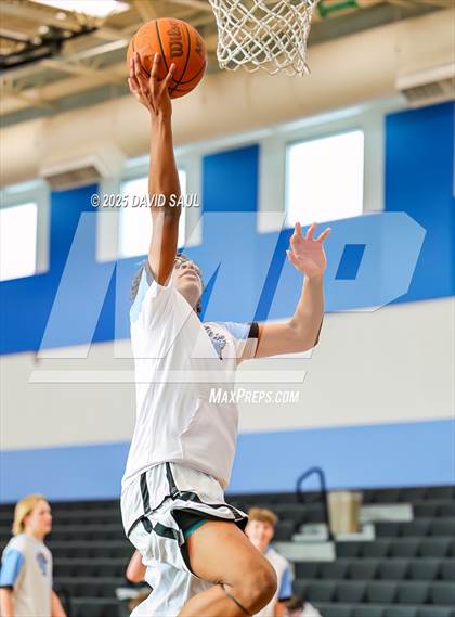 Thumbnail 1 in Doherty @ Vista Ridge photogallery.