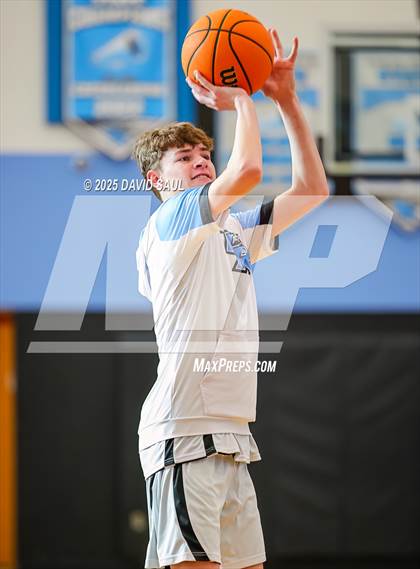 Thumbnail 2 in Doherty @ Vista Ridge photogallery.