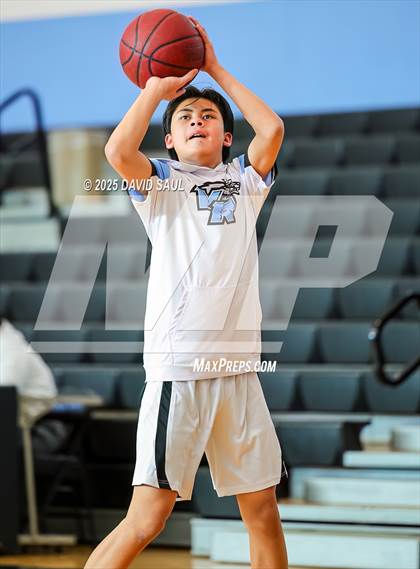 Thumbnail 1 in Doherty @ Vista Ridge photogallery.