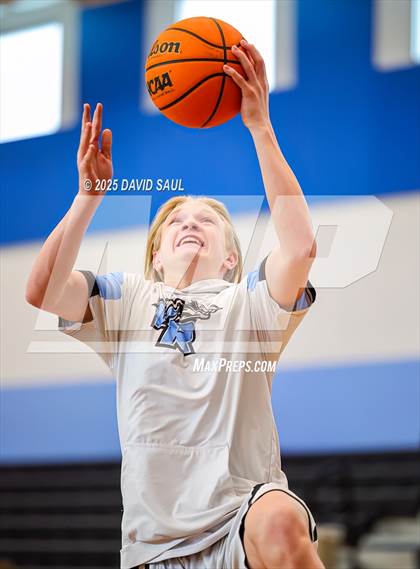 Thumbnail 3 in Doherty @ Vista Ridge photogallery.