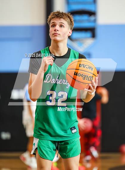 Thumbnail 1 in Doherty @ Vista Ridge photogallery.
