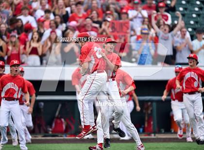 Thumbnail 2 in Edwardsville vs. Mundelein (IHSA 4A State Finals) photogallery.