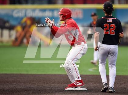 Thumbnail 1 in Edwardsville vs. Mundelein (IHSA 4A State Finals) photogallery.