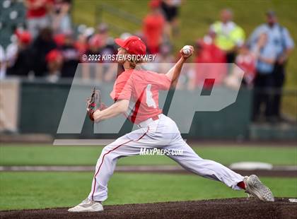 Thumbnail 1 in Edwardsville vs. Mundelein (IHSA 4A State Finals) photogallery.