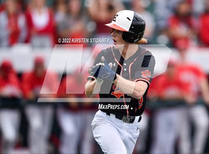 Thumbnail 3 in Edwardsville vs. Mundelein (IHSA 4A State Finals) photogallery.