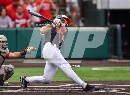 Thumbnail 1 in Edwardsville vs. Mundelein (IHSA 4A State Finals) photogallery.