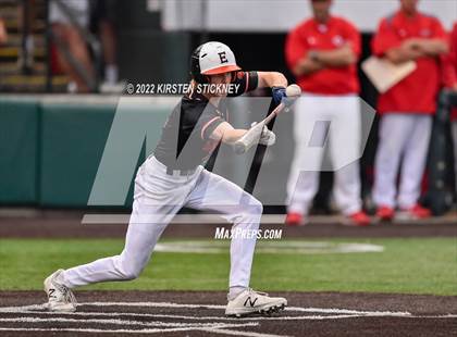 Thumbnail 2 in Edwardsville vs. Mundelein (IHSA 4A State Finals) photogallery.