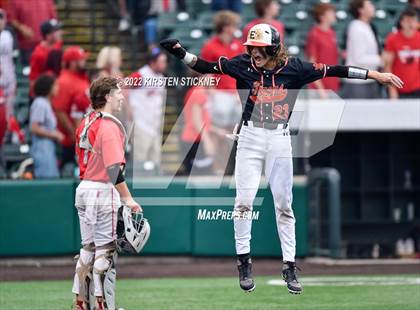 Thumbnail 3 in Edwardsville vs. Mundelein (IHSA 4A State Finals) photogallery.