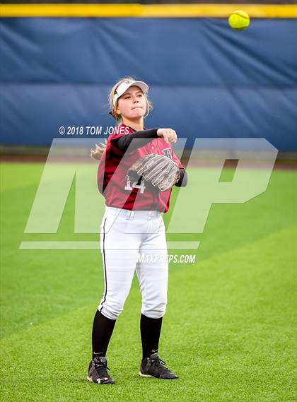 Thumbnail 1 in Kentlake @ Tahoma photogallery.