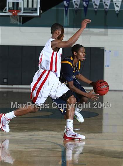 Thumbnail 2 in Inderkum vs. Vallejo (Huskey Classic) photogallery.