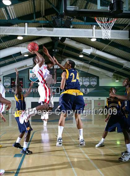 Thumbnail 3 in Inderkum vs. Vallejo (Huskey Classic) photogallery.