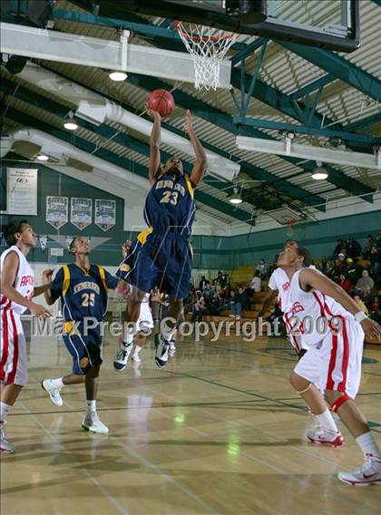 Thumbnail 2 in Inderkum vs. Vallejo (Huskey Classic) photogallery.