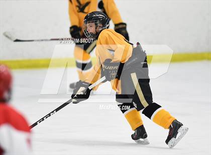 Thumbnail 1 in Cheshire vs. Trumbull (Milford Holiday Jamboree) photogallery.