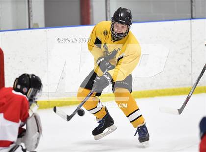 Thumbnail 3 in Cheshire vs. Trumbull (Milford Holiday Jamboree) photogallery.