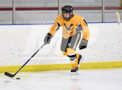 Thumbnail 2 in Cheshire vs. Trumbull (Milford Holiday Jamboree) photogallery.