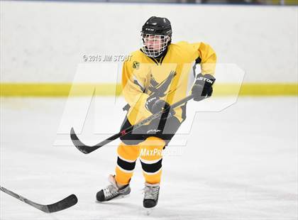 Thumbnail 2 in Cheshire vs. Trumbull (Milford Holiday Jamboree) photogallery.