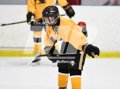 Thumbnail 1 in Cheshire vs. Trumbull (Milford Holiday Jamboree) photogallery.