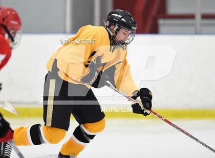 Thumbnail 1 in Cheshire vs. Trumbull (Milford Holiday Jamboree) photogallery.