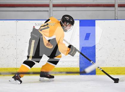 Thumbnail 1 in Cheshire vs. Trumbull (Milford Holiday Jamboree) photogallery.