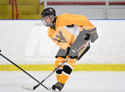 Thumbnail 2 in Cheshire vs. Trumbull (Milford Holiday Jamboree) photogallery.