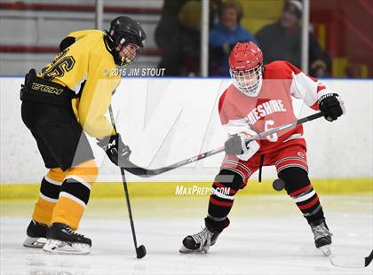 Thumbnail 1 in Cheshire vs. Trumbull (Milford Holiday Jamboree) photogallery.