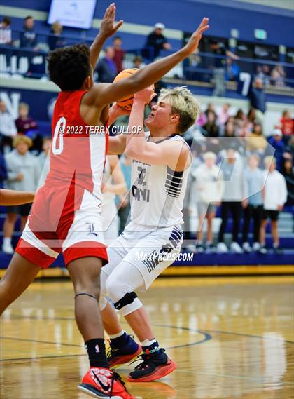 Thumbnail 3 in Liberty vs. Corner Canyon (Corner Canyon Tournament of Champions) photogallery.