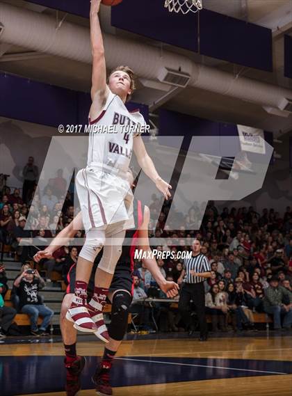 Thumbnail 2 in Butte Valley vs. Hayfork (CIF NS D7 Final) photogallery.