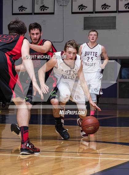 Thumbnail 3 in Butte Valley vs. Hayfork (CIF NS D7 Final) photogallery.