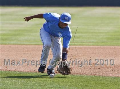 Thumbnail 2 in Coronado vs. Madison (CIF SDS D4 Final) photogallery.