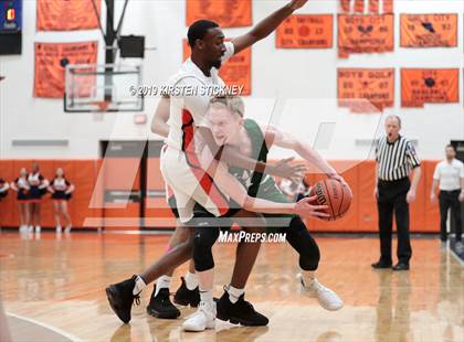 Thumbnail 1 in Lane Tech vs Whitney Young (IHSA 4A Regional Final) photogallery.