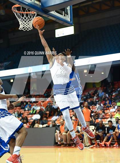 Thumbnail 3 in Curie vs. East St. Louis (Chicago Elite Classic) photogallery.
