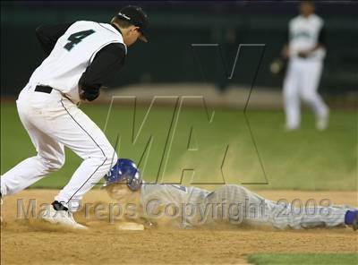 Thumbnail 3 in Sheldon vs. Davis photogallery.