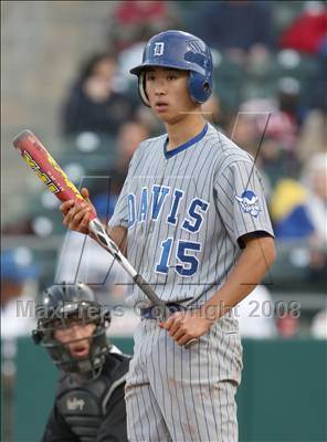 Thumbnail 3 in Sheldon vs. Davis photogallery.