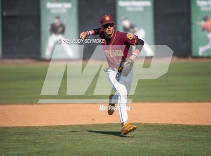 Thumbnail 2 in Granite Hills vs. Point Loma (CIF SDS Division 1 Championship) photogallery.