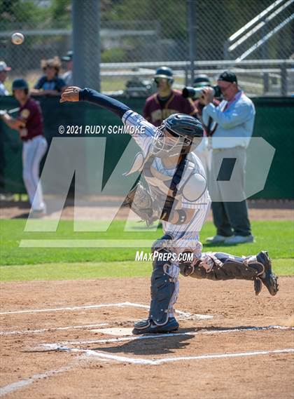 Thumbnail 2 in Granite Hills vs. Point Loma (CIF SDS Division 1 Championship) photogallery.