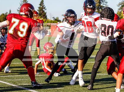 Thumbnail 1 in Gunn @ Cupertino photogallery.