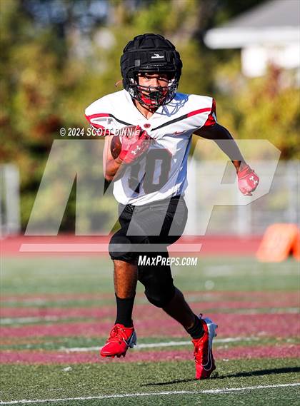 Thumbnail 1 in Gunn @ Cupertino photogallery.