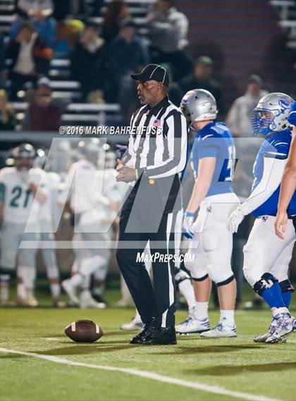 Thumbnail 3 in Colfax vs. Capital Christian (CIF SJS D5 Final) photogallery.