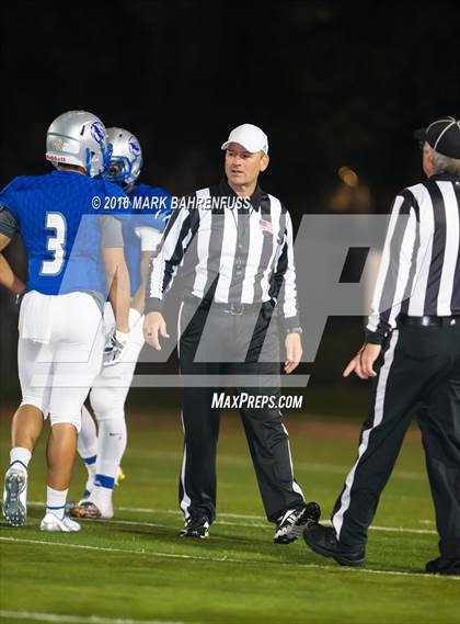 Thumbnail 2 in Colfax vs. Capital Christian (CIF SJS D5 Final) photogallery.