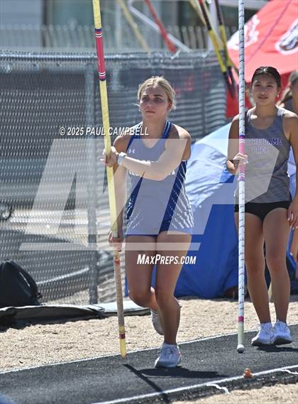 Thumbnail 1 in Northeast Valley Invitational (Field Events) photogallery.