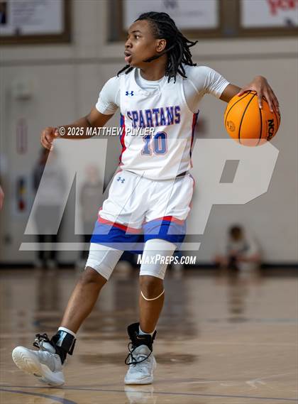 Thumbnail 1 in Cardinal Gibbons vs Sanderson (CAP 6 Tournament Championship) photogallery.