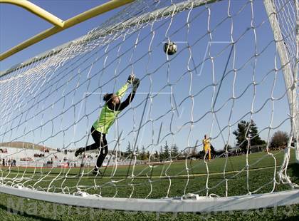 Thumbnail 2 in Bishop O'Dowd vs Piedmont (CIF NCS D2 Final) photogallery.