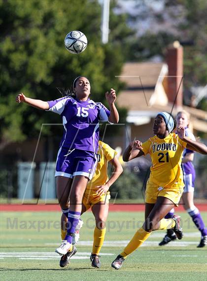 Thumbnail 3 in Bishop O'Dowd vs Piedmont (CIF NCS D2 Final) photogallery.