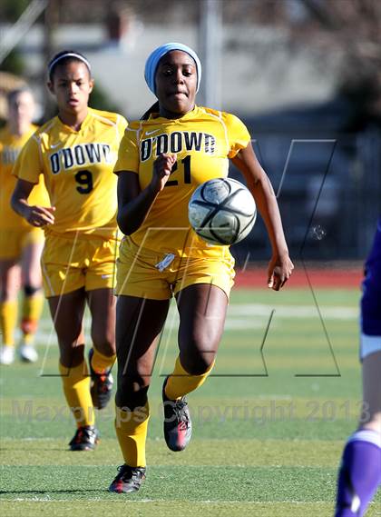 Thumbnail 2 in Bishop O'Dowd vs Piedmont (CIF NCS D2 Final) photogallery.