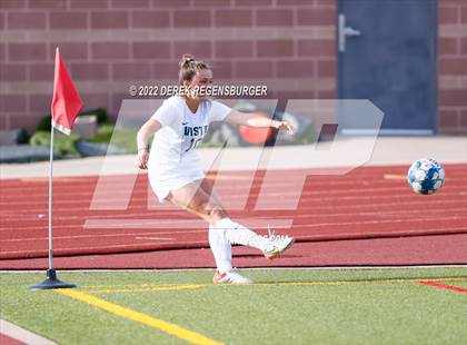 Thumbnail 3 in Mountain Vista vs Legacy (CHSAA 5A Playoffs Rd 2) photogallery.
